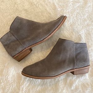 Gianni Bini Ankle Booties